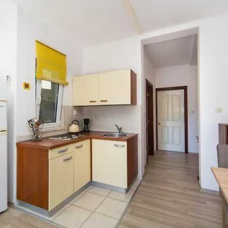Apartamento Guesthouse Brist *