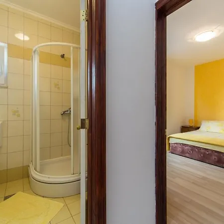 Guesthouse Brist Brist