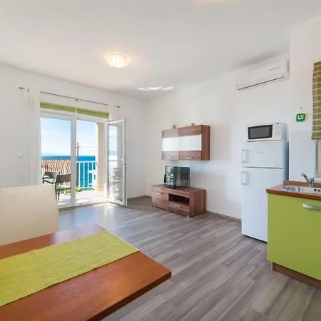 公寓 Guesthouse Brist