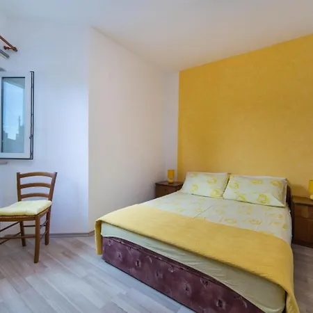Apartman Guesthouse Brist Brist