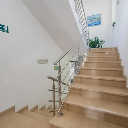 Guesthouse Brist 公寓 布里斯特