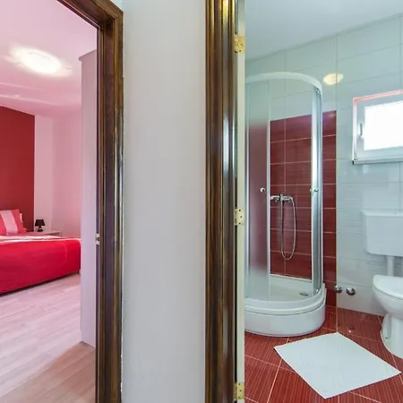 Guesthouse Brist *