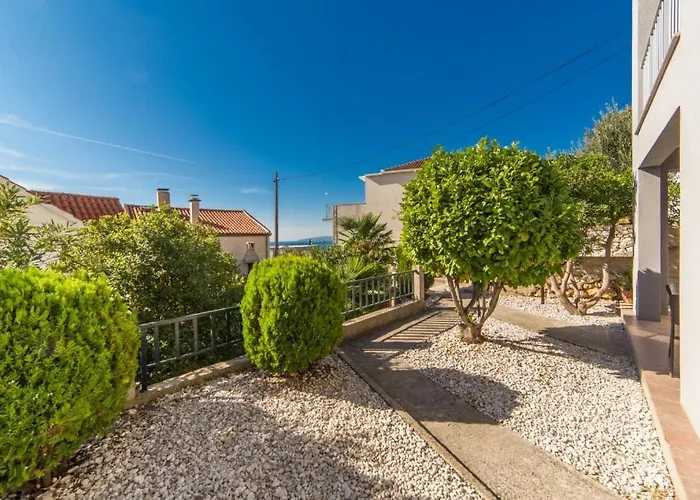 Guesthouse Brist *